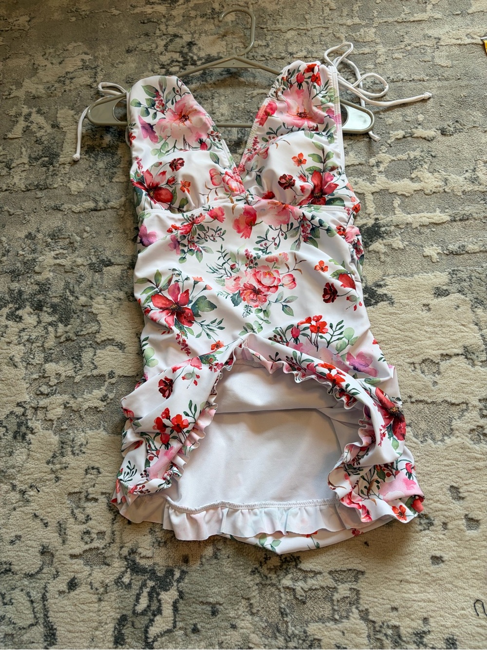Woman’s floral pink swim dress - Picture 4 of 6